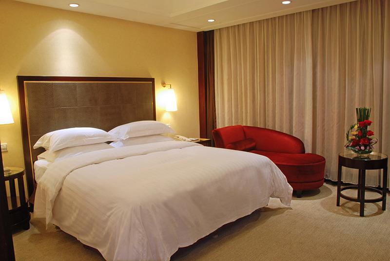 Guangzhou New Century Hotel Buitenkant foto