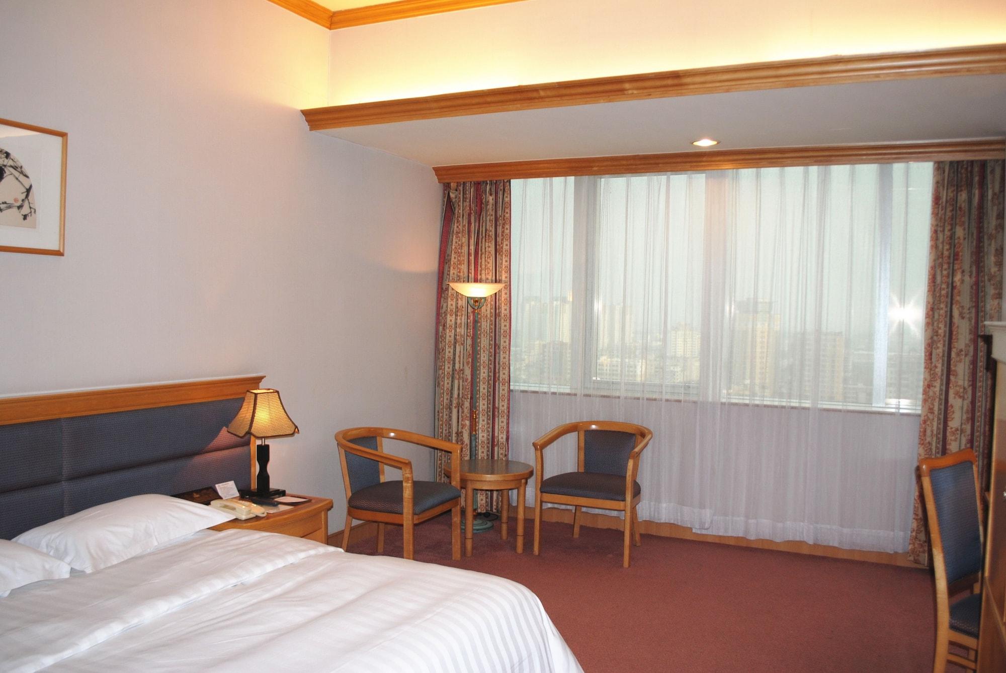 Guangzhou New Century Hotel Buitenkant foto